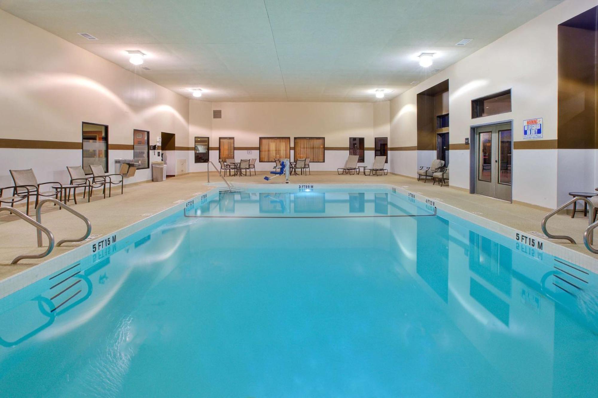 Hampton Inn Gaylord Exteriör bild