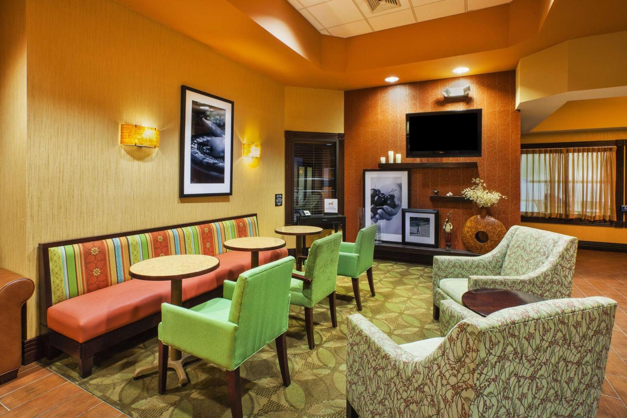 Hampton Inn Gaylord Exteriör bild